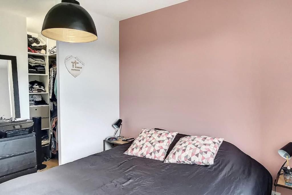 Apartamento Duplex En Rez De Jardin Neuville-sur-Saône Exterior foto
