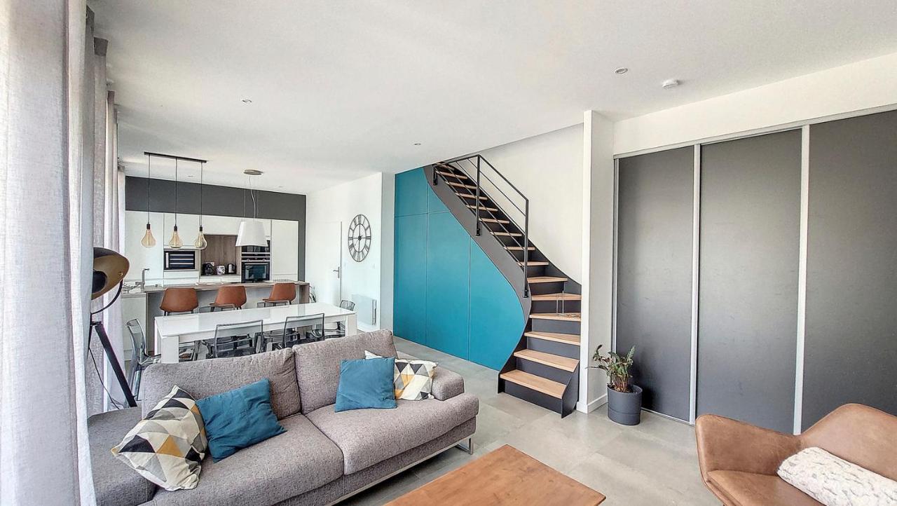 Apartamento Duplex En Rez De Jardin Neuville-sur-Saône Exterior foto